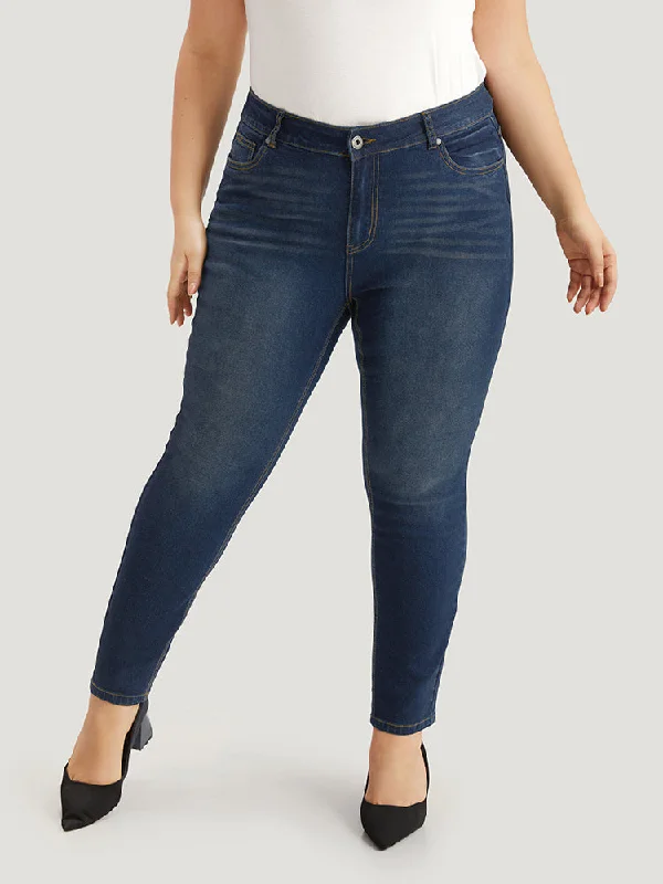 Skinny Pocket Dark Wash Zipper Fly Jeans